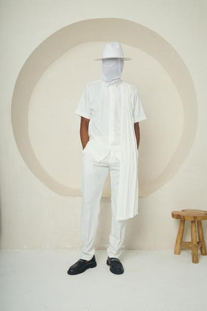 WHITE PRESENCE (Monochrome Relaxed Suit with Shoulder Drape)