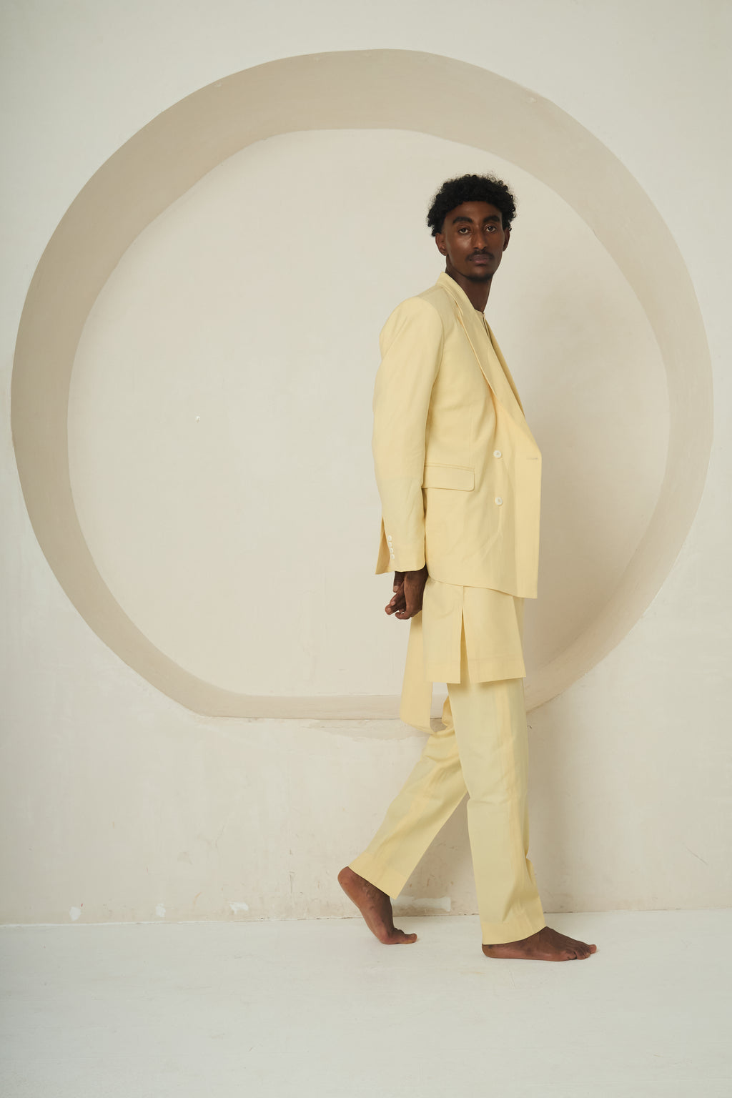 MODERN ỌMỌ ẸYỌ (Tailored Processional Ensemble)